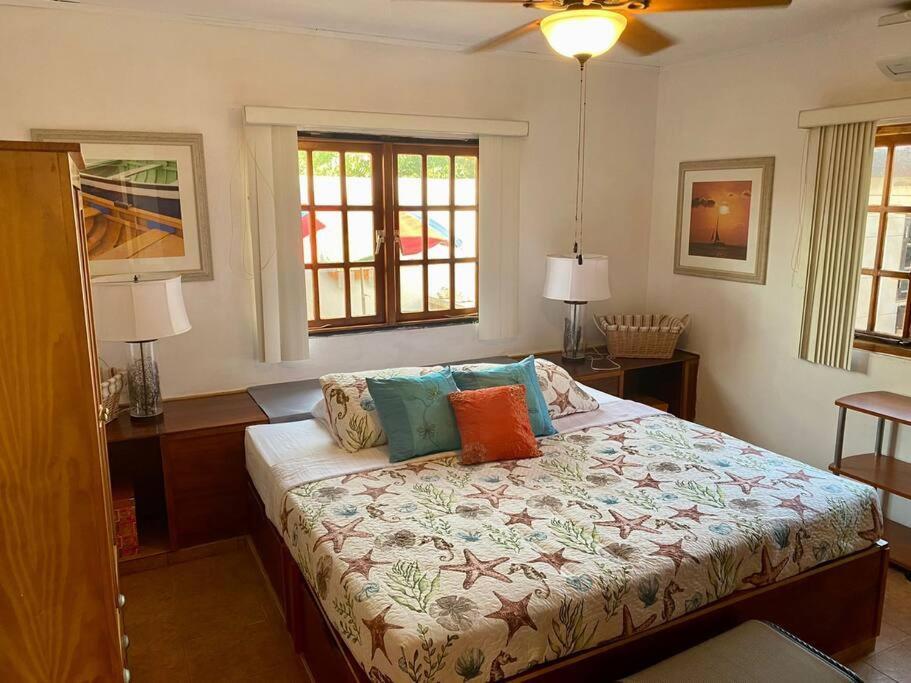 3-Bedroom Villa With A Jacuzzi Noord Extérieur photo