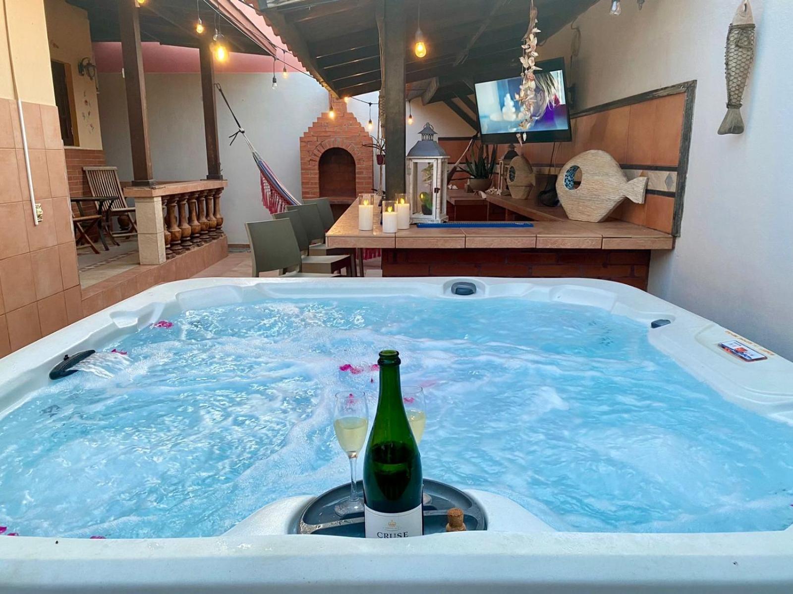 3-Bedroom Villa With A Jacuzzi Noord Extérieur photo